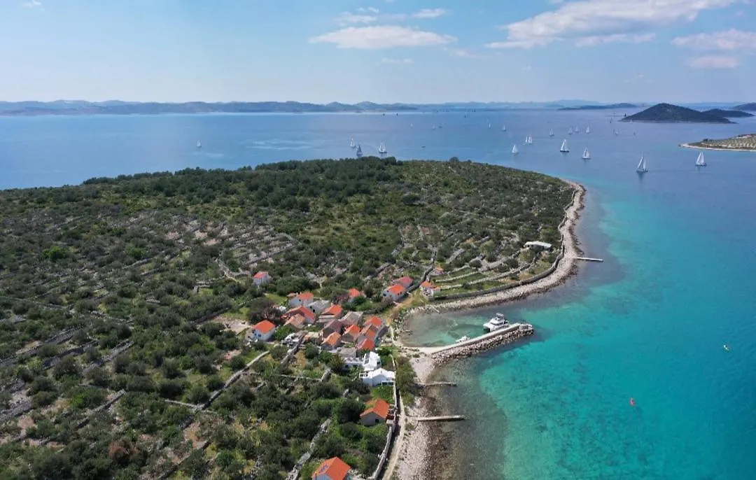 Robinsonski Turizam Gangaro Island Gangaro